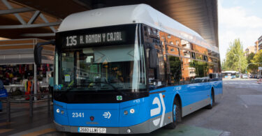 EMT Madrid amplía el servicio de la línea 135 entre la plaza de Castilla y el Hospital Ramón y Cajal