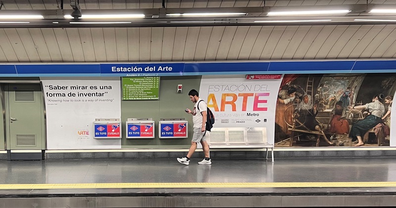 La Comunidad de Madrid estrena señalización en estaciones de Metro