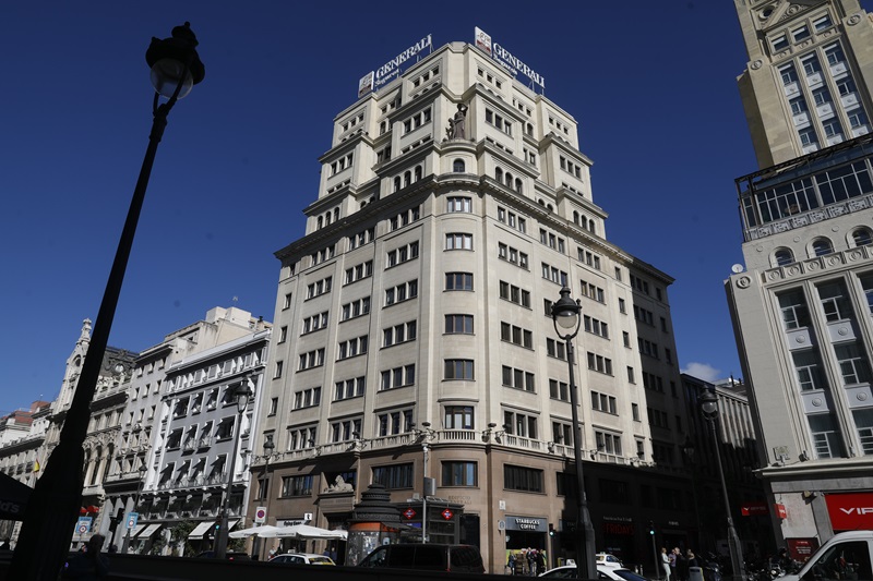 transformación de un edificio histórico en un nuevo hotel en la calle Alcalá 2