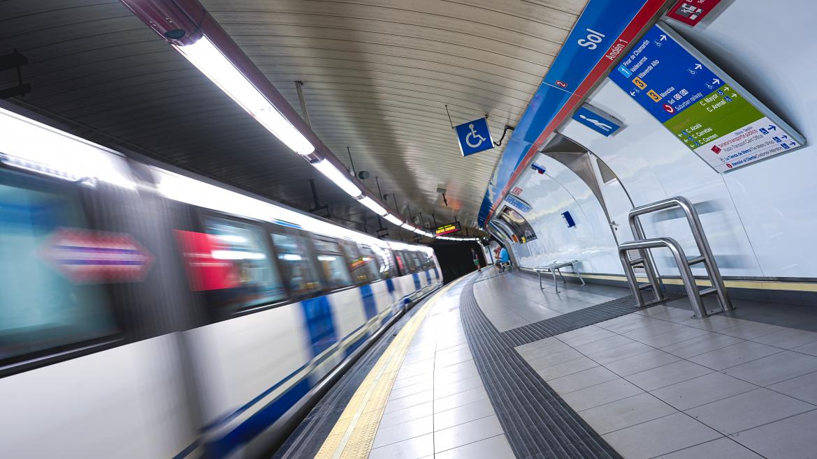 Comunidad de Madrid consolida con un notable alto la mejor nota histórica de los usuarios de Metro