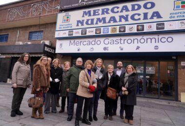 El Mercado de Numancia estrena un entorno completamente renovad 3