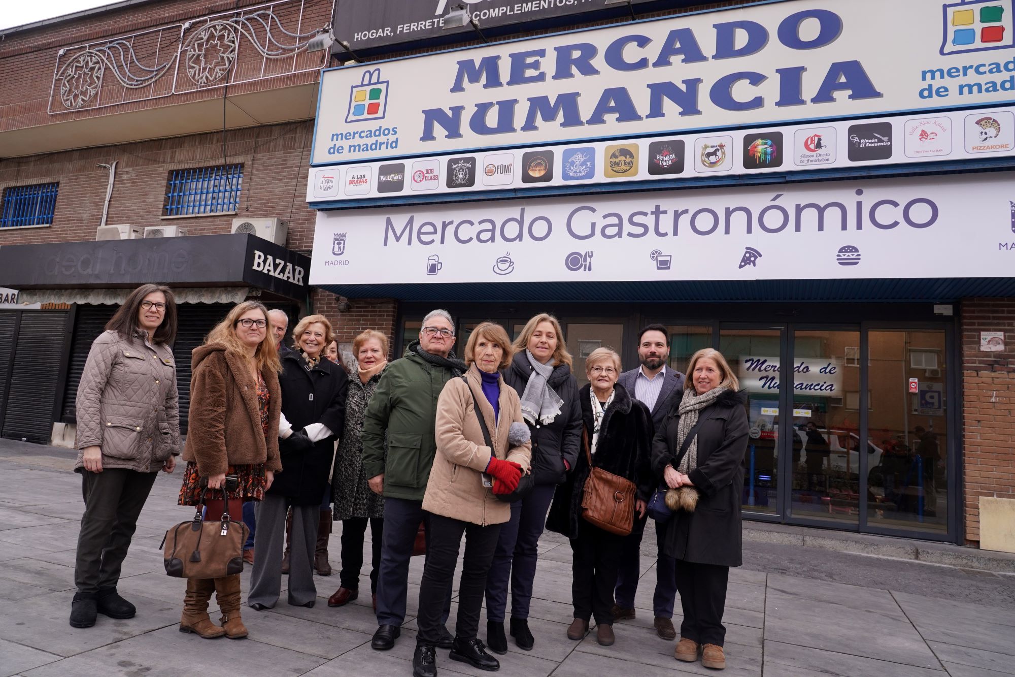 El Mercado de Numancia estrena un entorno completamente renovad 3