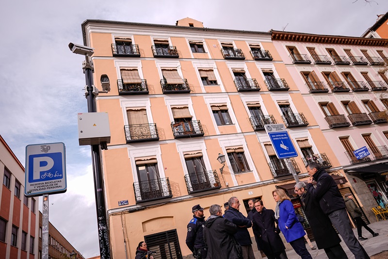 nuevo sistema de videovigilancia habilitado en la plaza del Dos de Mayo