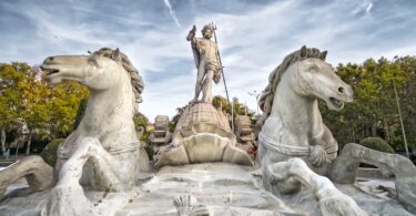 Concluyen los trabajos de restauración de la Fuente de Neptuno