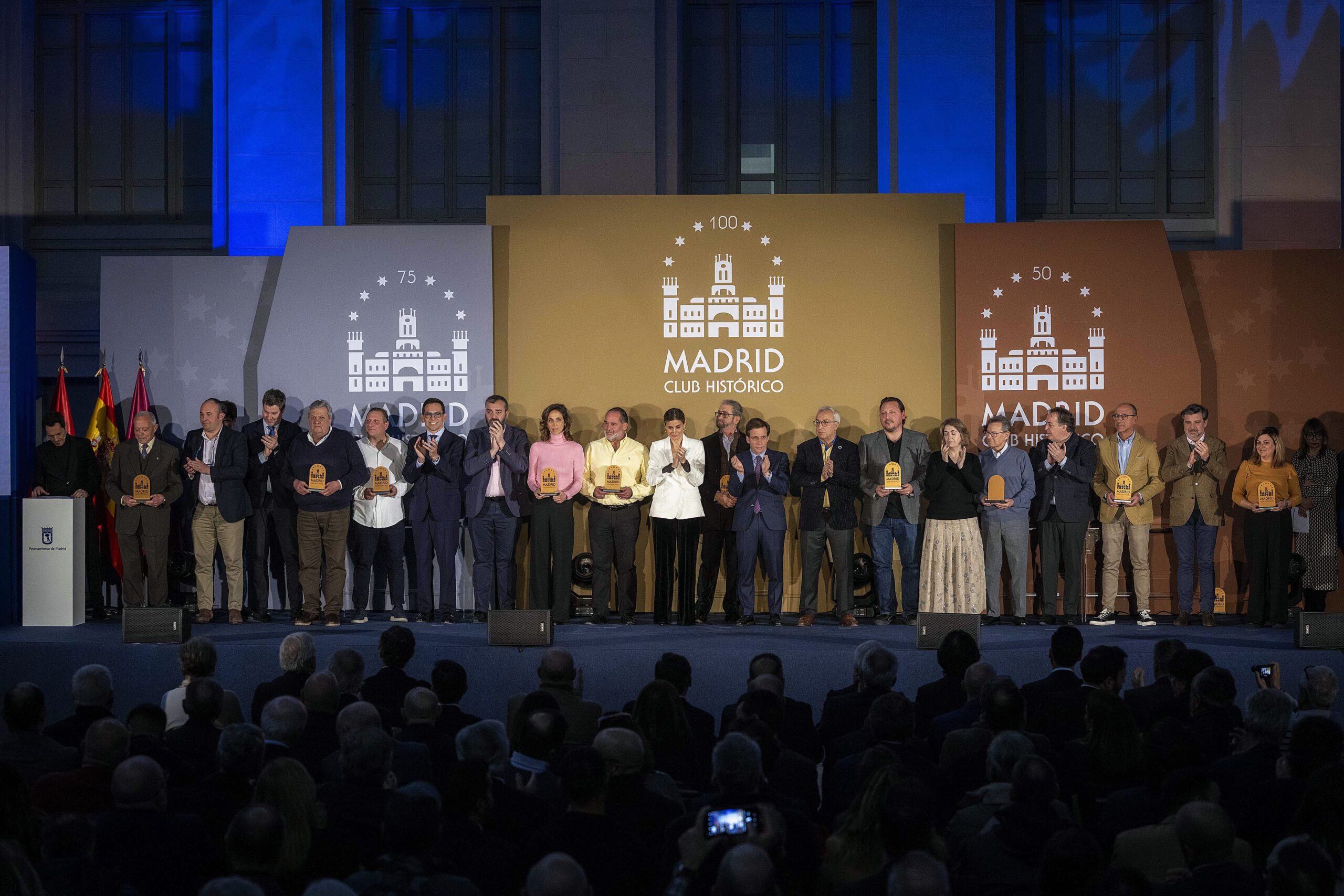 homenaje a los clubes deportivos históricos de la ciudad