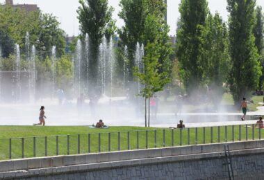 Iniciativas contra el calor piscinas ya operativas