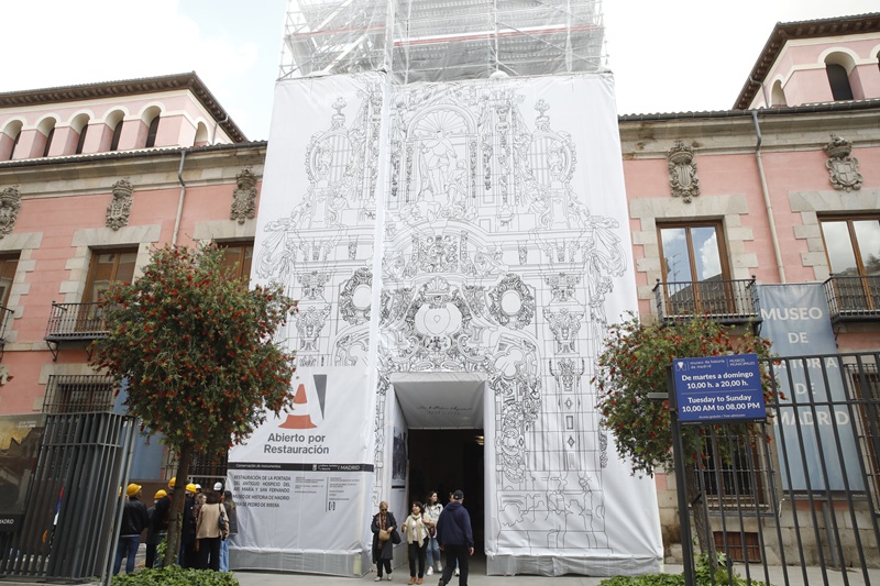 más de 4.500 plazas para conocer el proceso de restauración de la portada del Museo de Historia de Madrid