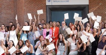 nuevos trabajadores sociales que ayudarán a hacer “una administración más humana y comprometida