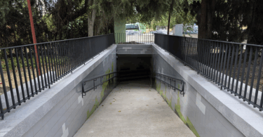 El Ayuntamiento rehabilita el paso peatonal de Ciudad Universitaria