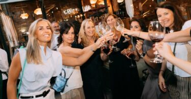 Mujeres que comen’