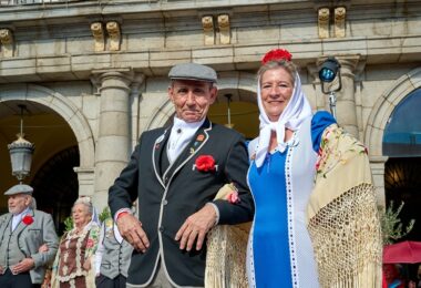 Madrid rinde homenaje a la Virgen de la Almudena con música