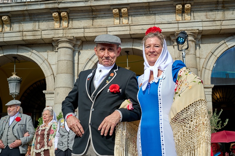 Madrid rinde homenaje a la Virgen de la Almudena con música