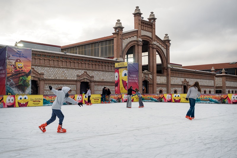 pista de hielo navideña de Matadero Madrid
