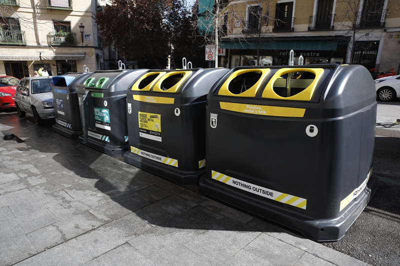 abandono de residuos interponen en un mes más de 110 sanciones de hasta 1.100 euros