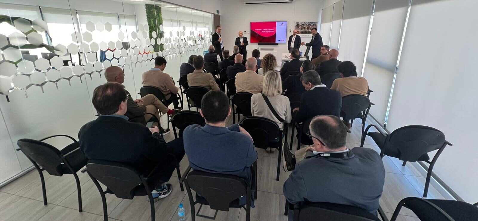 visita cluster plataforma SEUR