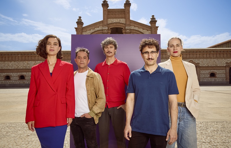 Ubú, a partir del clásico de Alfred Jarry, dirigida por Hugo Nieto y adaptada por María Folguera