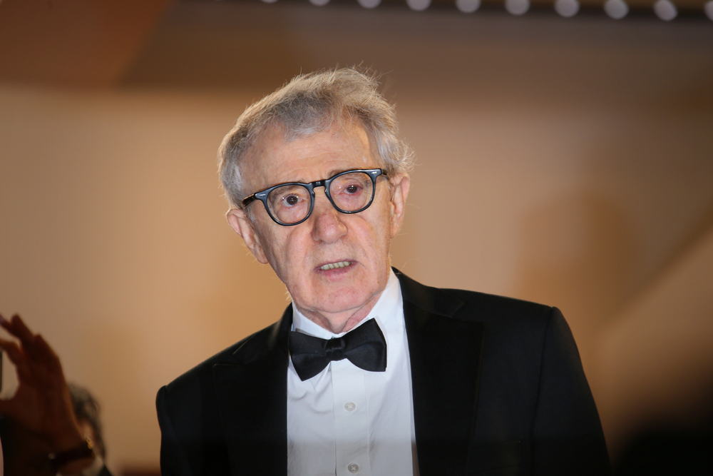 Woody Allen pasea por el Barrio de las Letras antes de rodar en Madrid