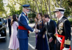Almeida acompaña a los reyes en la Fiesta Nacional del 12 de octubre